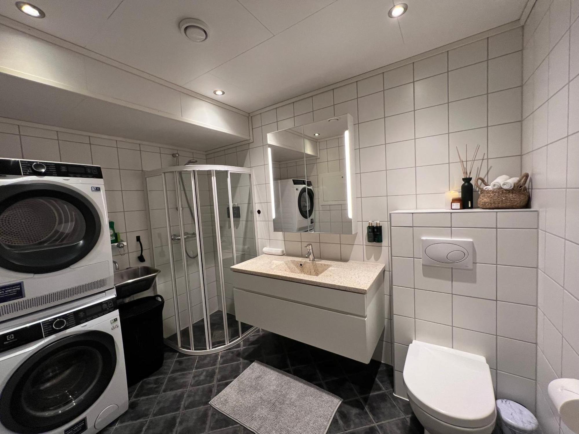 Bratsberg Apartment - With Kitchenette And Free Parking ทรอนด์เฮม ภายนอก รูปภาพ