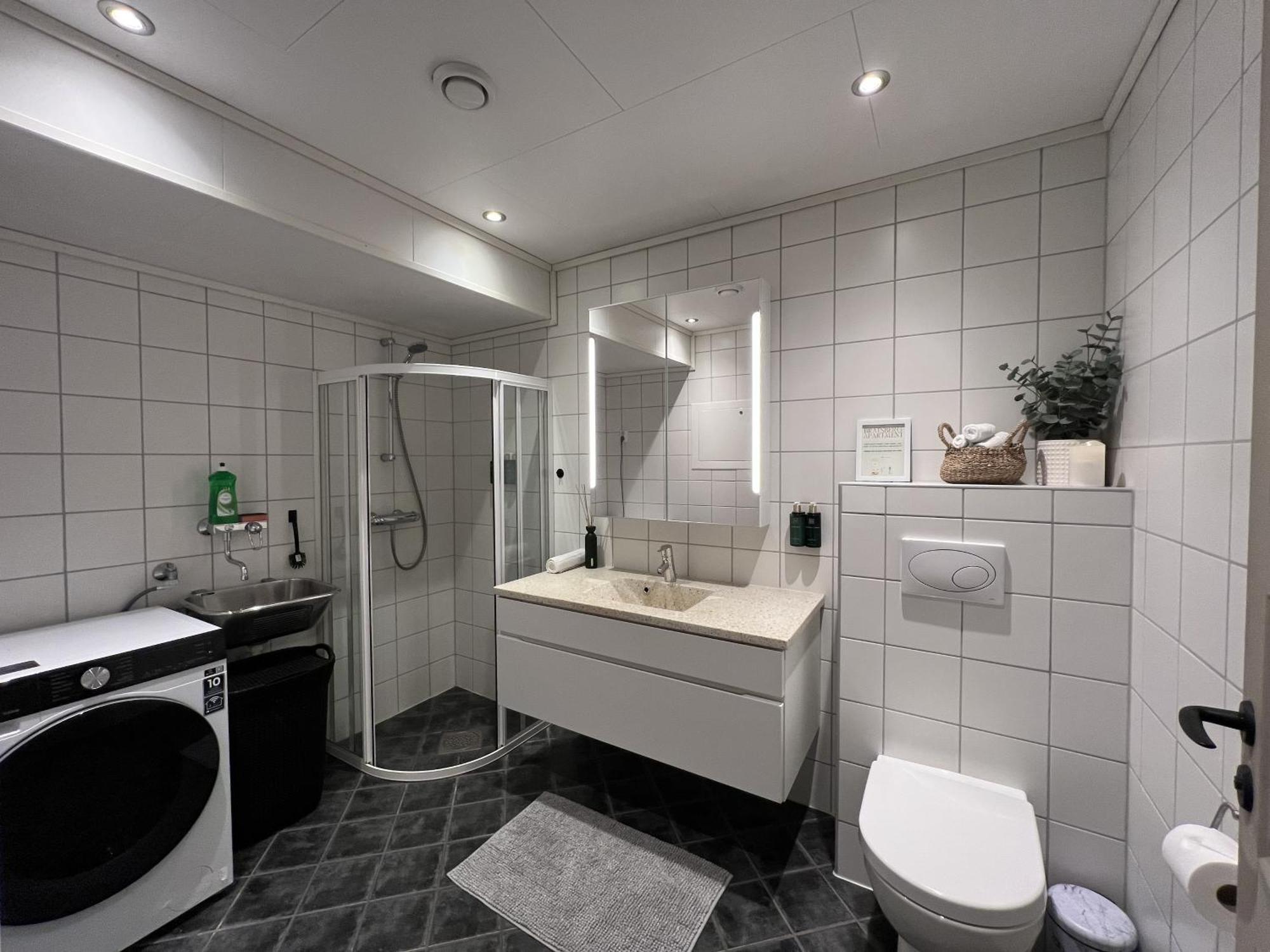 Bratsberg Apartment - With Kitchenette And Free Parking ทรอนด์เฮม ภายนอก รูปภาพ